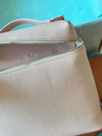 Replica Loro Piana Extra Pocket backpack L23.5 Calfskin #3113 - Image 4