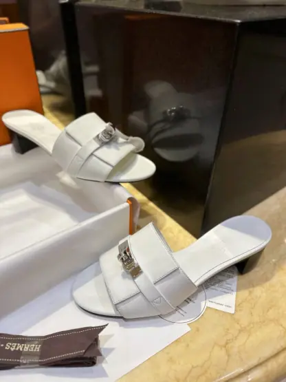Replica Hermes Women's GIGI 50 Sandal white CalfSkin #3337 - Image 12
