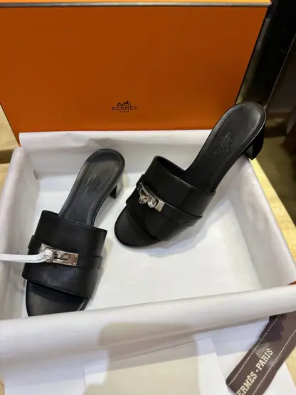 Replica Hermes Women's GIGI 50 Sandal Black CalfSkin #3336 - Image 10