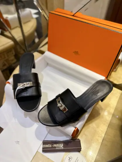 Replica Hermes Women's GIGI 50 Sandal Black CalfSkin #3336 - Image 12