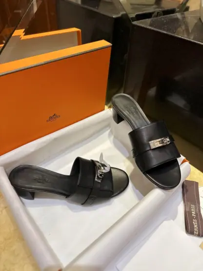 Replica Hermes Women's GIGI 50 Sandal Black CalfSkin #3336 - Image 13