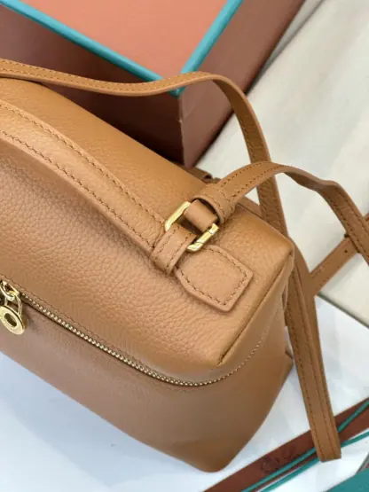 Replica Loro Piana Extra Pocket backpack L23.5 Calfskin #3105 - Image 2