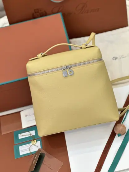 Replica Loro Piana Extra Pocket backpack L23.5 Calfskin #3104 - Image 2