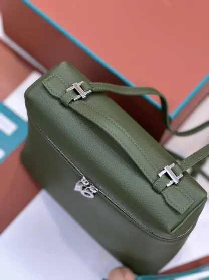 Replica Loro Piana Extra Pocket backpack L23.5 Calfskin #3103 - Image 8