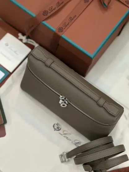 Replica Loro Piana Extra Pocket L19 Bag Calfskin #3011 - Image 2