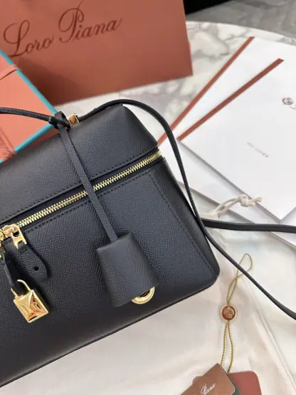 Replica Loro Piana Extra Bag L27 Calfskin #3070 - Image 9