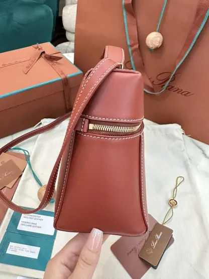 Replica Loro Piana Extra Bag L27 Calfskin #3069 - Image 4