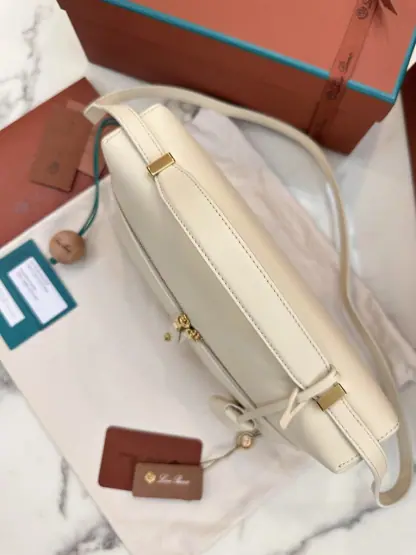 Replica Loro Piana Extra Bag L27 Calfskin #3072 - Image 5