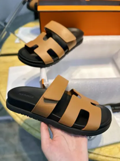 Replica Hermes Women's Chypre Sandal Classic CalfSkin #3331 - Image 17