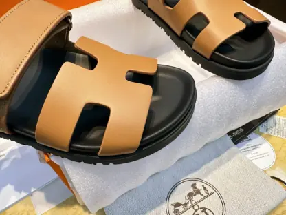 Replica Hermes Women's Chypre Sandal Classic CalfSkin #3331 - Image 10