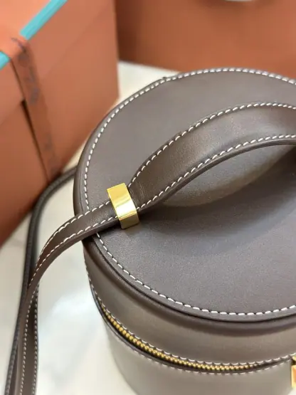 Replica Loro Piana Extra Case Medium bag Smooth Calfskin #3102 - Image 3