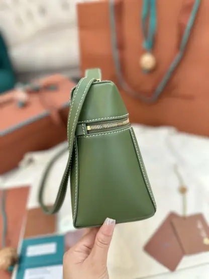 Replica Loro Piana Extra Bag L27 Calfskin #3077 - Image 5