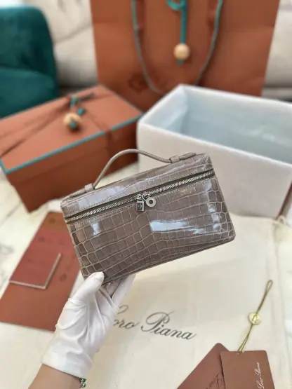 Replica Loro Piana Extra Pocket L19 Alligator Leather Bag Sliver #3055 - Image 4