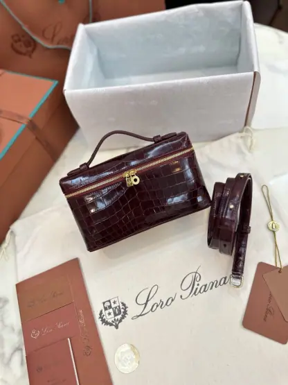 Replica Loro Piana Extra Pocket L19 Alligator Leather Bag #3051 - Image 3