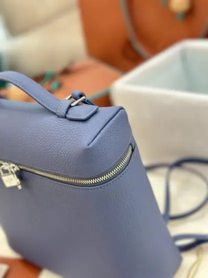 Replica Loro Piana Extra Pocket backpack L23.5 Calfskin #3116 - Image 4