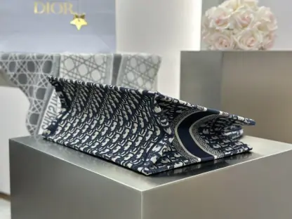 Replica Dior Medium Dior Book Tote Ecru and Blue Dior Oblique Embroidery #3264 - Image 5