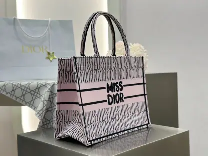 Replica Dior Medium Dior Book Tote White and Pale Pink Miss Dior Allover Embroidery #3261 - Image 5
