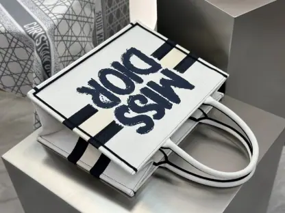 Replica Dior Medium Dior Book Tote White and Blue Miss Dior Graffiti Embroidery #3260 - Image 10
