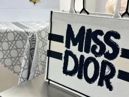 Replica Dior Medium Dior Book Tote White and Blue Miss Dior Graffiti Embroidery #3260 - Image 6