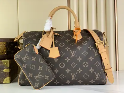 Replica Louis Vuitton Speedy P9 Bandoulière 40 M24422 Monogram #3581