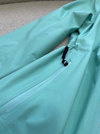 Replica Moncler VALLES HOODED SHELL JACKET For Women AQUA GREEN #3420 - Image 16