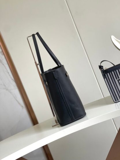 Replica Louis Vuitton Neverfull Inside Out MM REVERSIBLE M11946 1:1 quality Black #3559 - Image 7