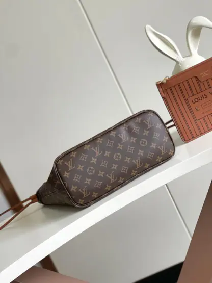Replica Louis Vuitton Neverfull Inside Out MM REVERSIBLE M11946 1:1 quality Tan #3560 - Image 4