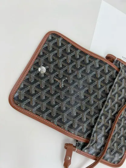 Replica Goyard Plumet Pocket Wallet Strap Bags Black & Tan #3384 - Image 12