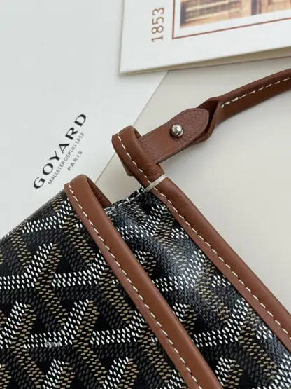 Replica Goyard Plumet Pocket Wallet Strap Bags Black & Tan #3384 - Image 6