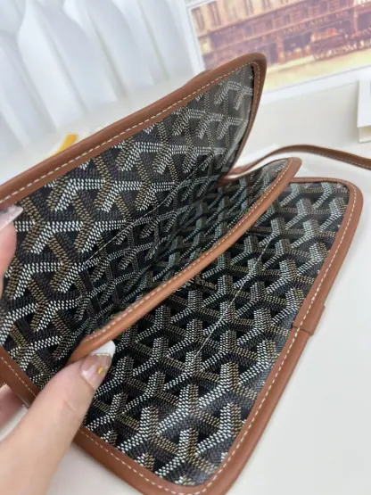 Replica Goyard Plumet Pocket Wallet Strap Bags Black & Tan #3384 - Image 9