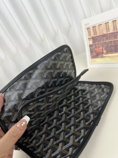 Replica Goyard Plumet Pocket Wallet Black Strap Bags #3383 - Image 17