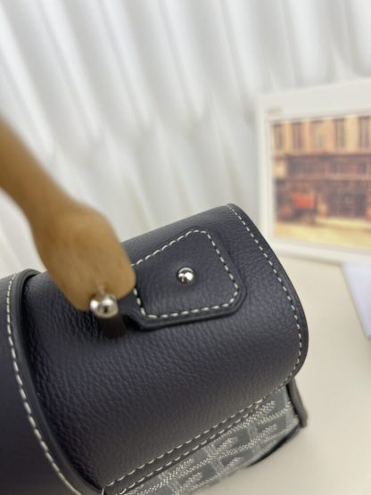 Replica Goyard Saïgon Souple Mini Bag Grey #3426 - Image 7