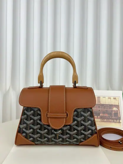 Replica Goyard Saïgon Souple Mini Bag Black & Tan #3426 - Image 12