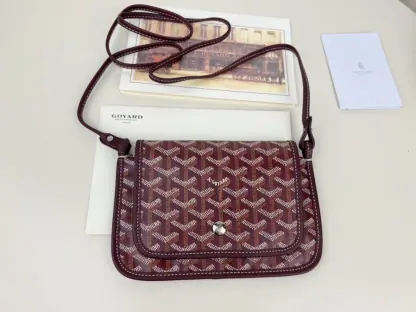 Replica Goyard Plumet Pocket Wallet Strap Bags Burgundy #3386 - Image 18