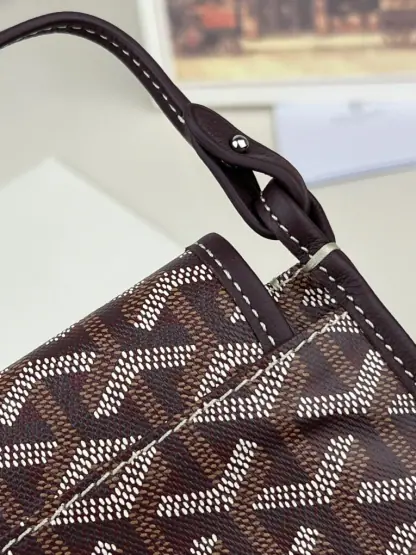 Replica Goyard Plumet Pocket Wallet Strap Bag Burgundy #3405 - Image 2