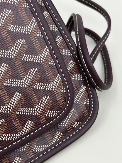 Replica Goyard Plumet Pocket Wallet Strap Bag Burgundy #3405 - Image 9