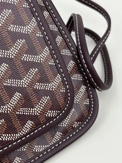 Replica Goyard Plumet Pocket Wallet Strap Bag Burgundy #3405 - Image 9