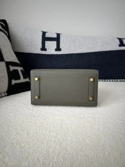 Replica Hermes Birkin 25cm C6 Vert de Gris Handmade Hand Stitching Epsom Gold #3522 - Image 2