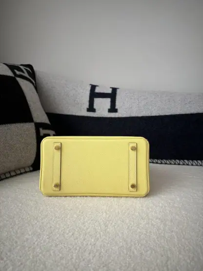 Replica Hermes Birkin 25cm 1Z Jaune poussin Handmade Hand Stitching Epsom Gold #3519 - Image 7