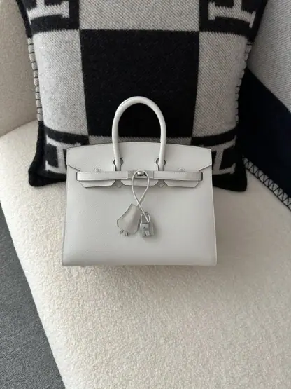 Replica Hermes Birkin 25cm M4 Gris pale Handmade Hand Stitching Epsom Sliver #3515 - Image 13