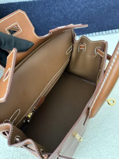 Replica Hermes Birkin 25cm CC34 Favue Handmade Hand Stitching Barenia natural Gold Hardware #3503 - Image 4