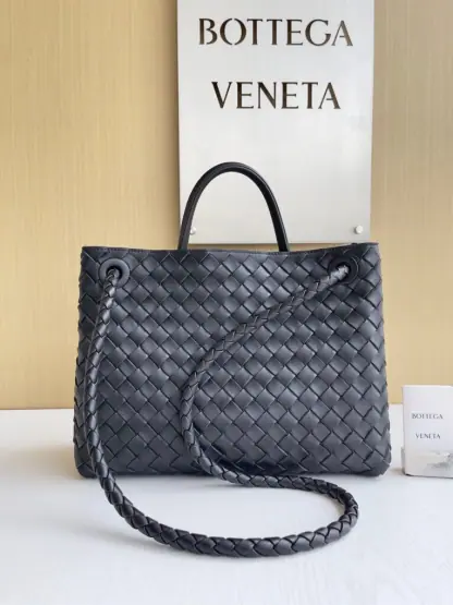 Replica Bottega Veneta Medium Andiamo Tote Bag Top handle bag Black #3641 - Image 8