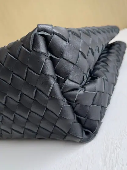 Replica Bottega Veneta Medium Andiamo Tote Bag Top handle bag Black #3641 - Image 4