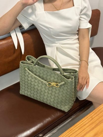 Replica Bottega Veneta Medium Andiamo Tote Bag Top handle bag Travertine #3640 - Image 2