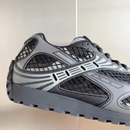 Replica Bottega Veneta Orbit Sneaker Runner sneaker 2024 #3690 - Image 3