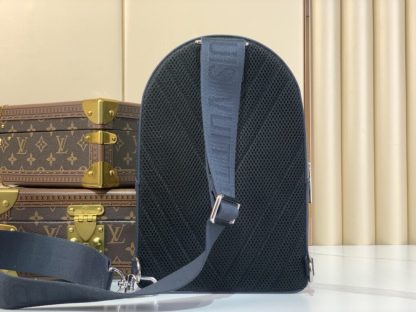 Replica Louis Vuitton Pilot Slingbag M11601 Encre Men's Bag #3615 - Image 8