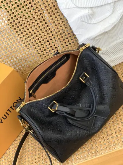 Replica Louis Vuitton Speedy Soft 30 M47186 VIP Quality #3658 - Image 9