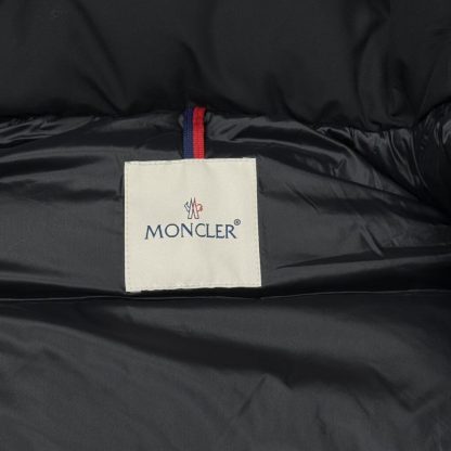 Replica Moncler Women's MONCLER MAYA 70 SHORT DOWN JACKET BLACK 2024 #3750 - Image 5