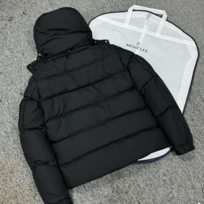 Replica Moncler Women's MONCLER MAYA 70 SHORT DOWN JACKET BLACK 2024 #3750 - Image 7