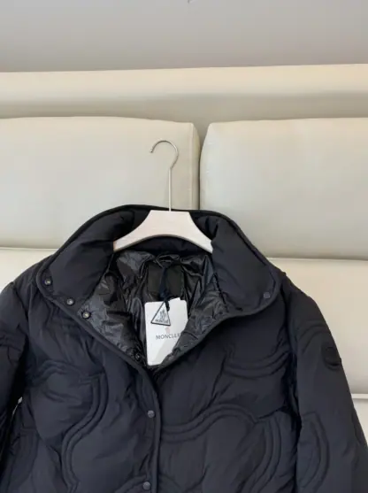 Replica Moncler Women's BERYL SHORT DOWN JACKET Black 2024 #3746 - Image 4